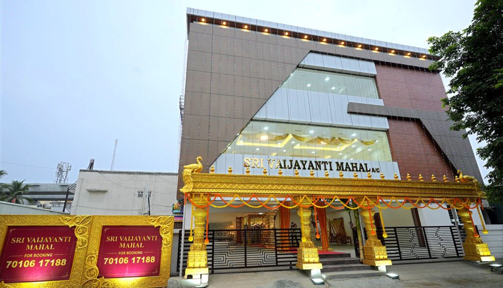 Srivaijayanti mahalflowersStage Full building